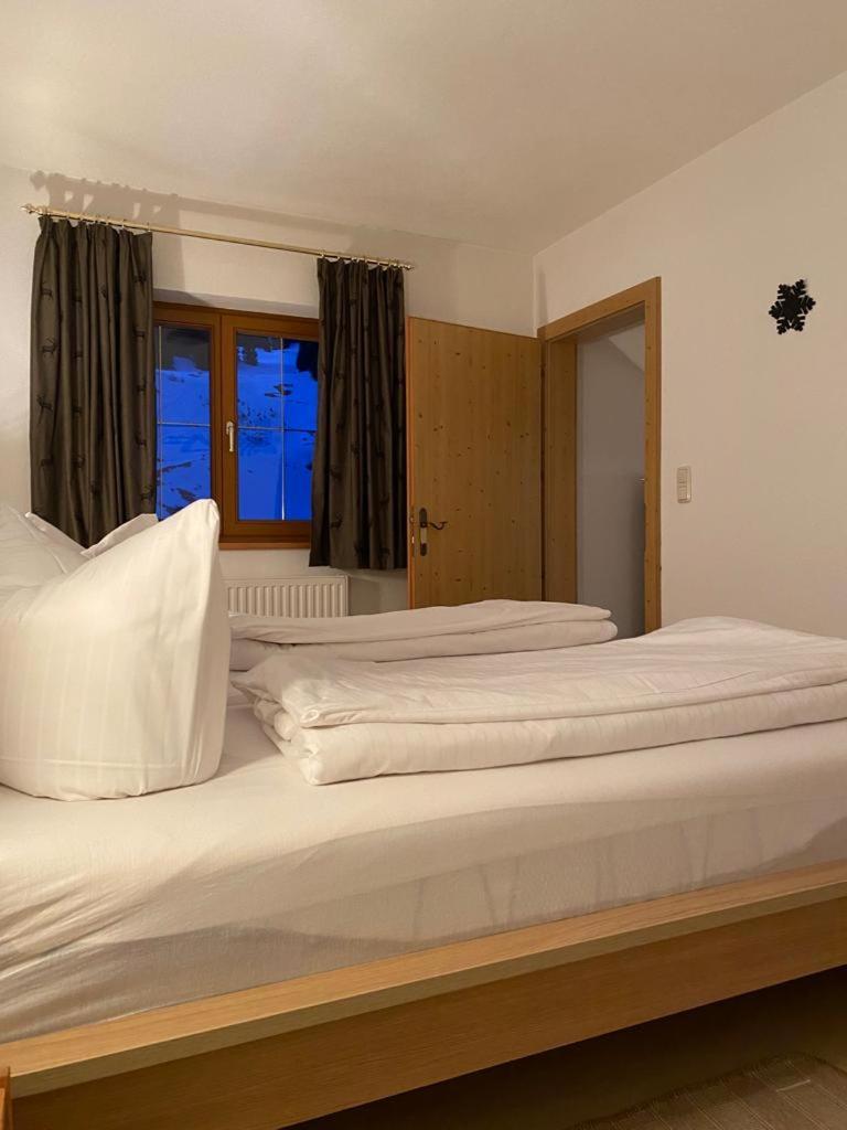 Appartments Krone Bichlbach Pokój zdjęcie