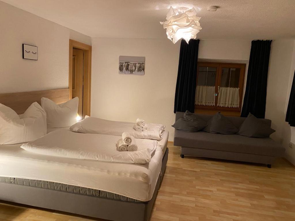 Appartments Krone Bichlbach Pokój zdjęcie